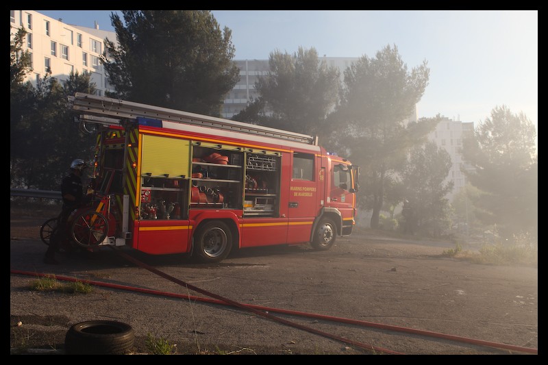 Feu de végétation - savine - marseille - M. Baudis BMPM